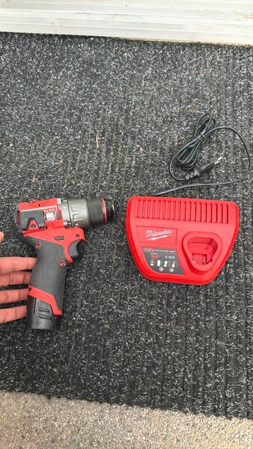 Milwaukee M12 FPD2-0 12V Li-Ion Accu Klopboormachine beschikbaar voor biedingen