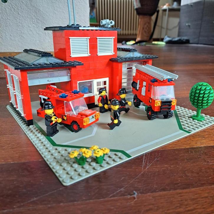 Lego 6382 Brandweerkazerne Compleet, Kinderen en Baby's, Speelgoed | Duplo en Lego, Ophalen of Verzenden