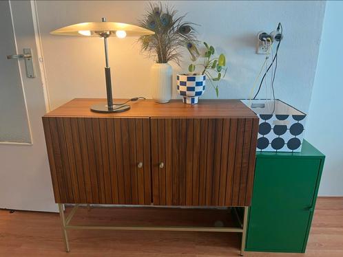 Dressoir HEMDRUP 2 deuren walnoot, Huis en Inrichting, Kasten | Dressoirs, Zo goed als nieuw, 25 tot 50 cm, Ophalen