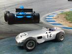 iscale 1/18  mercedes w196  f1  # 12, Hobby en Vrije tijd, Ophalen of Verzenden, Zo goed als nieuw, Bburago