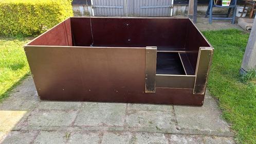 Zeer grote werpkist te huur 185 x 124, Dieren en Toebehoren, Hondenhokken, Gebruikt, 65 tot 100 cm, 110 cm of meer, Ophalen