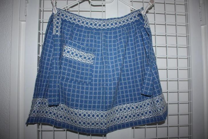 Retro blauw katoenen schortje, Antiek en Kunst, Antiek | Keukenbenodigdheden, Ophalen of Verzenden