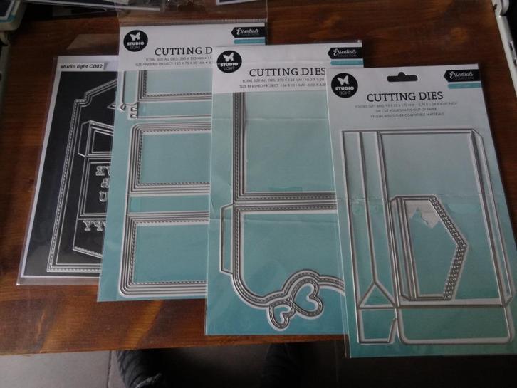 studio light div snijmallen set 1, Hobby en Vrije tijd, Kaarten | Zelf maken, Nieuw, Pons of Mal, Overige thema's, Ophalen of Verzenden