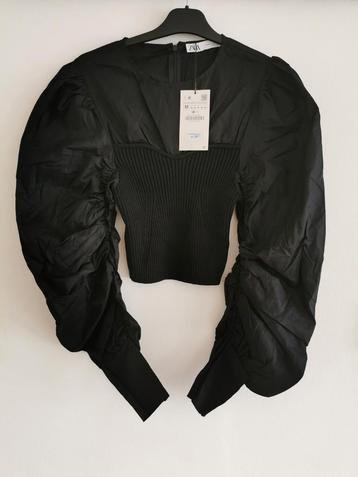 ZARA top met ballonmouwen mt. XS-S  beschikbaar voor biedingen