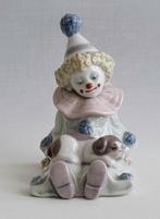 Lladro Clown met puppie, Verzamelen, Beelden en Beeldjes, Ophalen of Verzenden, Zo goed als nieuw, Mens