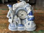 Porseleinen klok met koloniale figuren, Ophalen of Verzenden