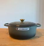 Le Creuset Signature Braadpan Ovaal 31cm - Thyme, Nieuw, Ophalen of Verzenden, Koekenpan of Braadpan, Gietijzer