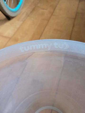Tummy Tub - Veilig en Comfortabel Babybadje beschikbaar voor biedingen