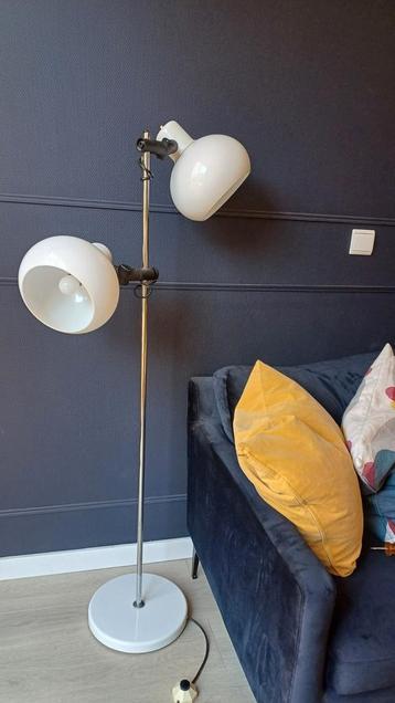 Vintage Jaren 70 Lamp met Twee Bollen beschikbaar voor biedingen