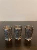 3 x Royal Holland Daalderop tinnen borrelbekertjes, Antiek en Kunst, Antiek | Tin, Ophalen