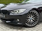BMW 3-serie 320i High Executive|Xenon|Groot Navigatie|19 inc, Auto's, Automaat, Euro 5, Zwart, Zwart