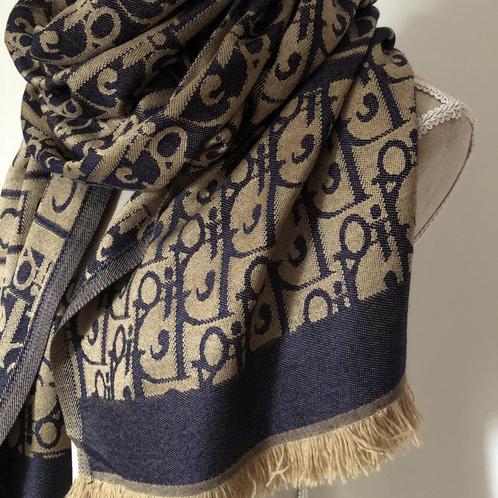 Christian DIOR NIEUW lange sjaal / omslagdoek logo ORIGINEEL, Kleding | Dames, Mutsen, Sjaals en Handschoenen, Nieuw, Sjaal, Maat 46/48 (XL) of groter