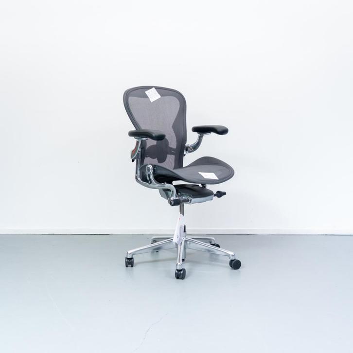 3 Herman Miller Aeron Remastered bureaustoel C Aluminium, Huis en Inrichting, Bureaustoelen, Nieuw, Bureaustoel, Overige kleuren