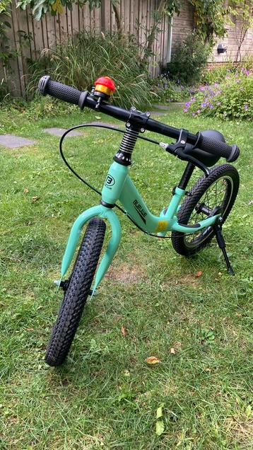 Bueuwe loopfiets 16” – zelden gebruikt beschikbaar voor biedingen