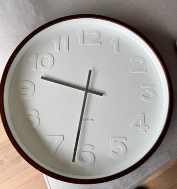 Karlsson wandklok 52 cm beschikbaar voor biedingen