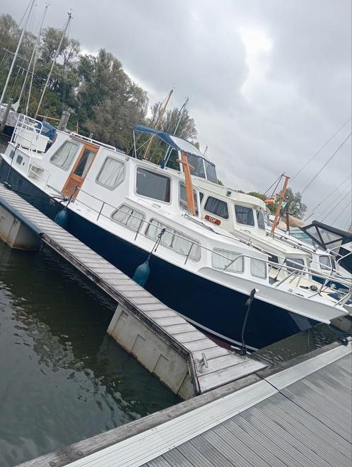 Motorkruiser 9.5 meter, Watersport en Boten, Motorboten en Motorjachten, Gebruikt, Staal, Diesel, Ophalen