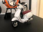 Maisto Vespa Primavera 1:18 OVP, Hobby en Vrije tijd, Modelauto's | 1:18, Verzenden, Zo goed als nieuw, Maisto