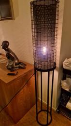 Staande lamp, Huis en Inrichting, Lampen | Vloerlampen, Ophalen, Zo goed als nieuw, 150 tot 200 cm