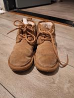 Ugg Neumel Maat 31 - Zo goed als nieuw!, Kinderen en Baby's, Babykleding | Schoentjes en Sokjes, Ugg, Jongetje of Meisje, Laarsjes