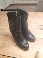 Nelson leren enkellaarsjes mt 39, Kleding | Dames, Schoenen, Zwart, Lage of Enkellaarzen, Ophalen of Verzenden, Zo goed als nieuw