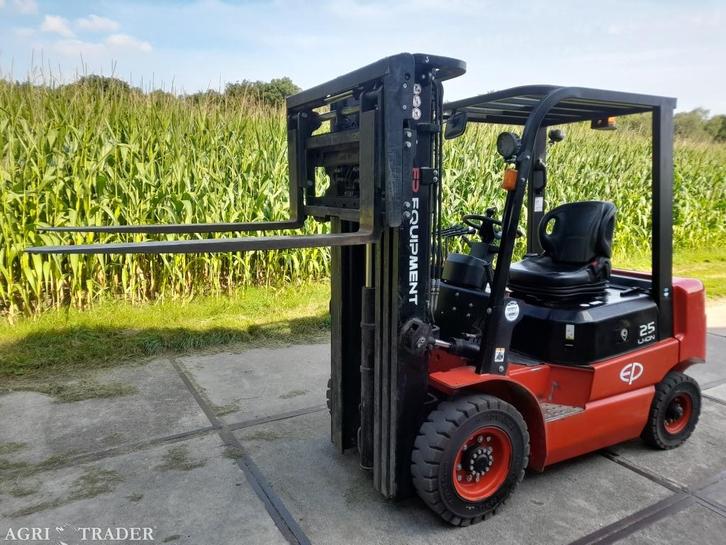 EP elektrische heftruck EFL 252 BJ 2021, Zakelijke goederen, Machines en Bouw | Heftrucks en Intern transport, Heftruck, Elektrisch