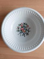Wedgewood schaaltje met bloemmotief, Ophalen of Verzenden, Wedgwood, Aardewerk, Schaal of Schalen