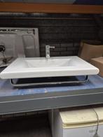 Laufen Keramische Wastafel met Kraan en Handdoekrail, Ophalen, Gebruikt