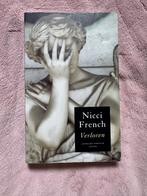 Nicci French - Verloren, Ophalen of Verzenden, Zo goed als nieuw, Nicci French
