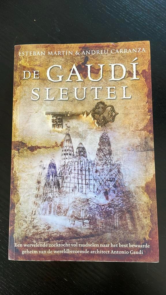 Andreu Carranza - De Gaudi sleutel, Boeken, Thrillers, Zo goed als nieuw, Ophalen of Verzenden