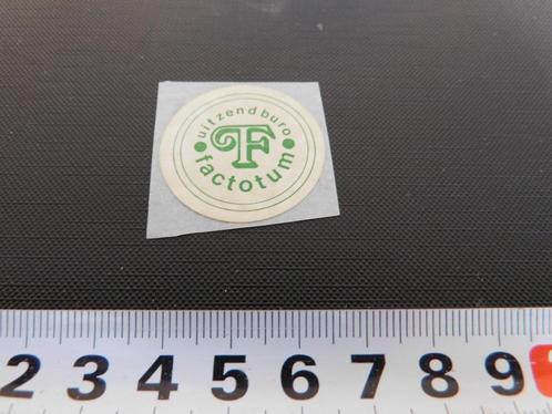 sticker Uitzendburo Factotum, Verzamelen, Stickers, Zo goed als nieuw, Bedrijf of Vereniging, Ophalen