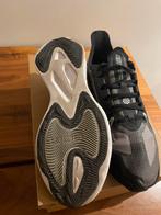 Nike Zoom Gravity - Maat 39 - Zo goed als nieuw, Ophalen of Verzenden, Zo goed als nieuw, Zwart, Sneakers of Gympen