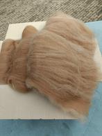 Gekaarde alpaca wol 18 micron spinnen vilten 100 gram €20,=, Hobby en Vrije tijd, Spinnewielen en Spinnen, Ophalen of Verzenden