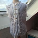Wit blousje  met ruches - Funny Fashion maat 40 42, Funny Fashion, Ophalen of Verzenden, Zo goed als nieuw