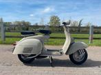 Charmante Vespa 150 sprint uit 1968, Motoren, Motoren | Oldtimers, Scooter, 1 cilinder