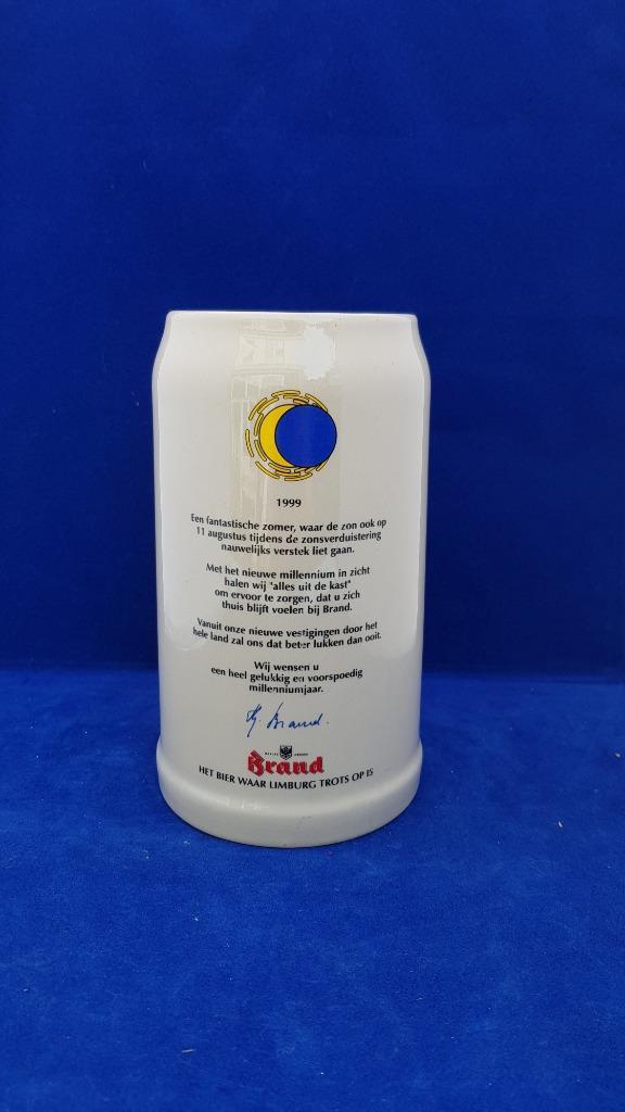 Bierpul Brand Bier 1999, 1 liter. 6B4, Verzamelen, Biermerken, Gebruikt, Pul(len), Brand, Ophalen of Verzenden