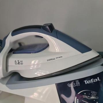Tefal stoom strijkijzer zo goed als nieuw.  Koopje! beschikbaar voor biedingen