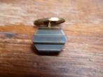 Paar goudkleurige art deco manchetknopen met parelmoer, Ophalen of Verzenden, Dames
