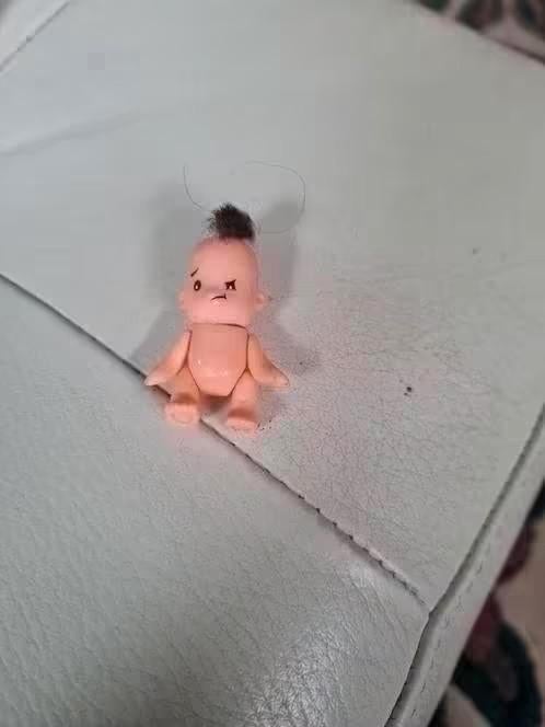 poppenhuis miniaturen popje 4 cm geheel beweegbaar, Ophalen of Verzenden, Nieuw, Overige typen