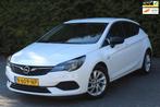 Opel Astra 1.2 Business Elegance 110PK | Parkeercamera | Nav, Voorwielaandrijving, Gebruikt, Euro 6, 1199 cc