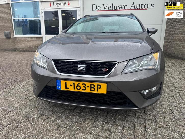 Seat Leon ST 1.8 TSI FR|CRUISE|BLUETOOTH|NAVI|TREKHAAK|CLIMA, Auto's, Seat, Bedrijf, Te koop, Leon, ABS, Airbags, Airconditioning