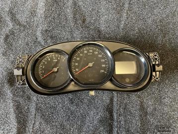 Dacia Dokker 2015 teller unit tellerunit km klok dashboard i beschikbaar voor biedingen