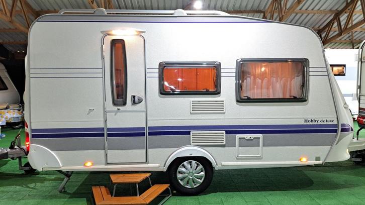 Hobby De Luxe 400 KB Zakluifel/Stapelbed, Caravans en Kamperen, Caravans, Bedrijf, tot en met 4, 750 - 1000 kg, Overige, Hobby