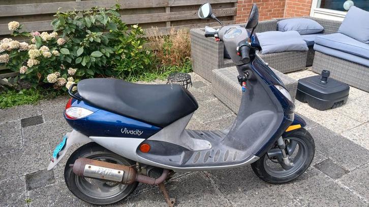 Peugeot vivacity 2004 2t, Fietsen en Brommers, Scooters | Peugeot, Gebruikt, Vivacity, Maximaal 45 km/u, Tweetakt, Ophalen