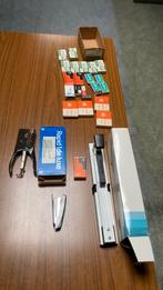 3 niet apparaten met nietjes, Ophalen of Verzenden