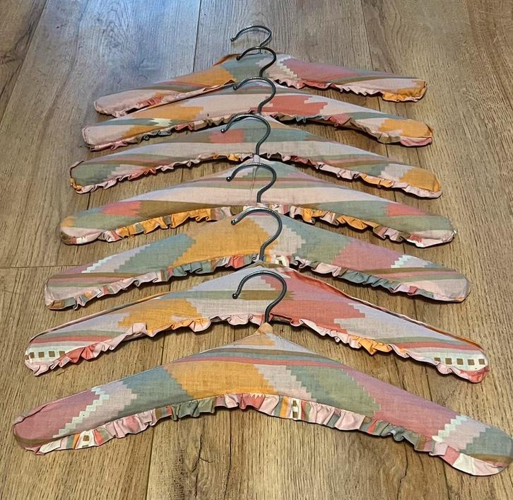 Vintage kledinghangers, Kleding | Dames, Kledinghangers, Zo goed als nieuw, Kinderen en Volwassenen, Ophalen of Verzenden