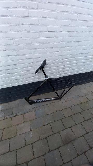 Cannondale CaadX (Kapot Frame) maat 61 beschikbaar voor biedingen
