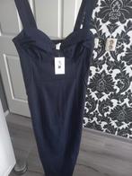 Nog nieuw donkerblauwe bodyconjurk mt M van h&m, Ophalen of Verzenden, Zo goed als nieuw, Blauw