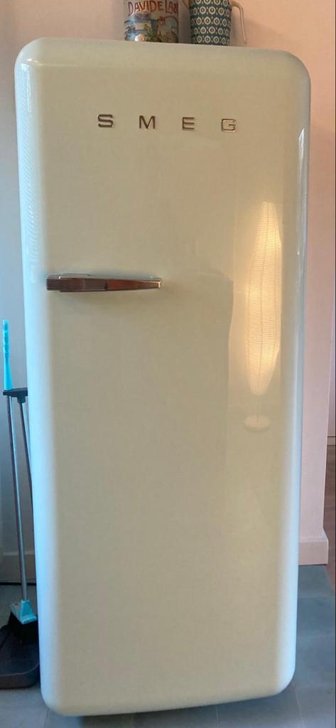 Smeg FAB28 Mintgroene Retro Koelkast in Topstaat!, Witgoed en Apparatuur, Koelkasten en IJskasten, Zo goed als nieuw, Met vriesvak