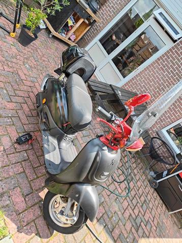 retroscooter  beschikbaar voor biedingen