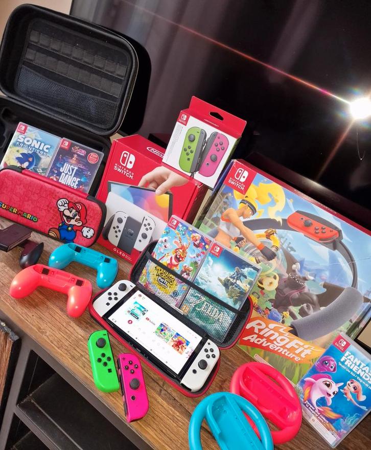 Nintendo Switch OLED – ZEER complete set + veel extra’s, Spelcomputers en Games, Spelcomputers | Nintendo Switch, Zo goed als nieuw